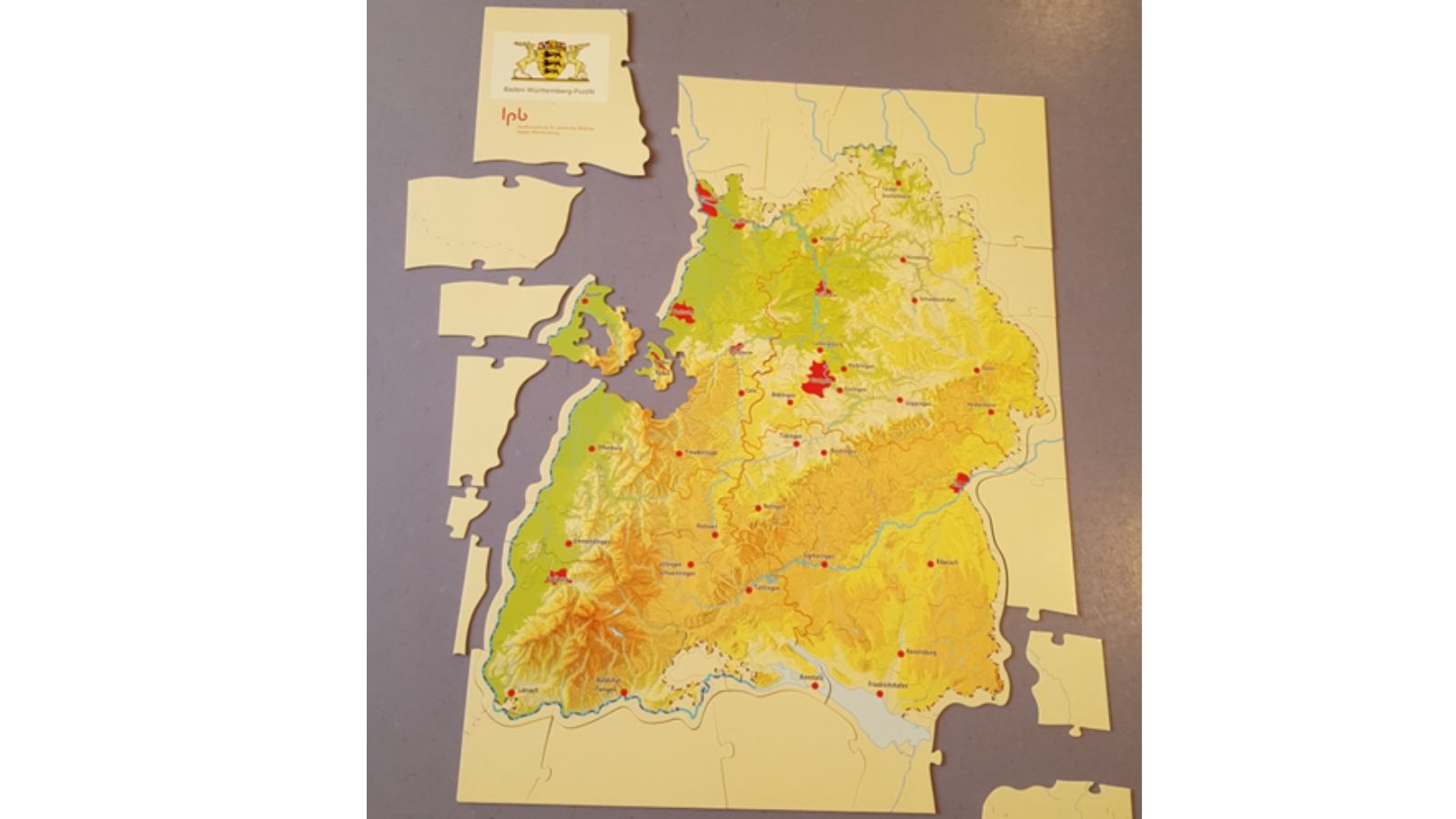 BWpoly Puzzle 1600x900